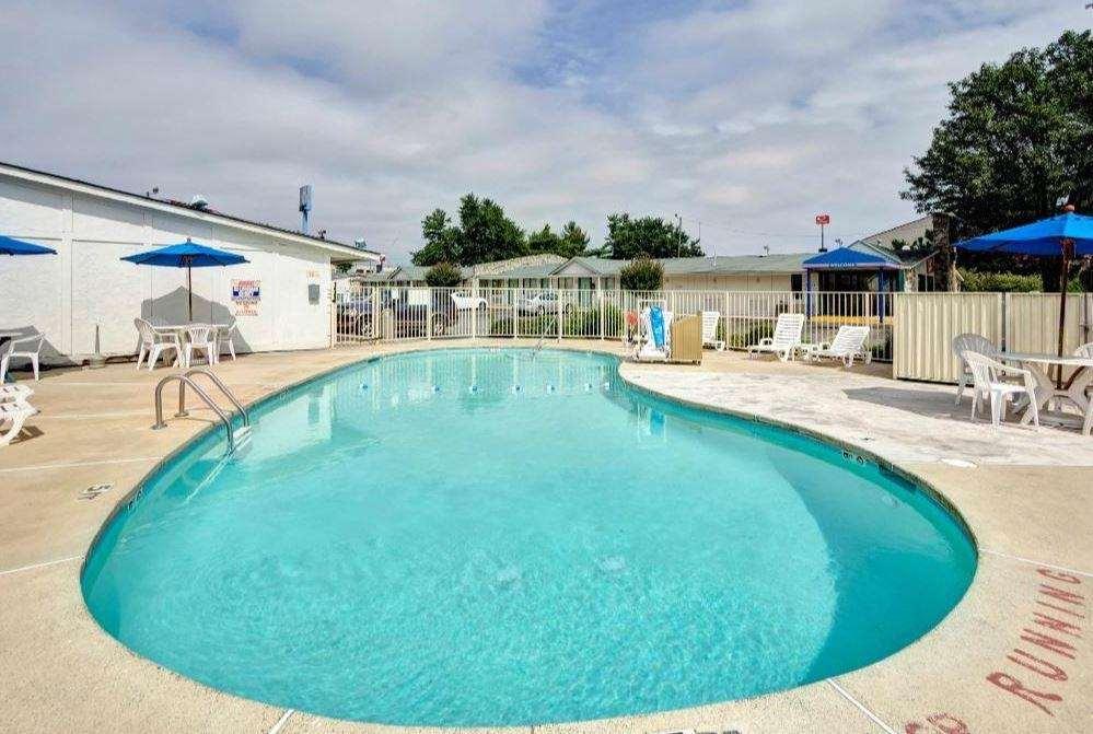 Knights Inn Burlington Nc Faciliteter billede